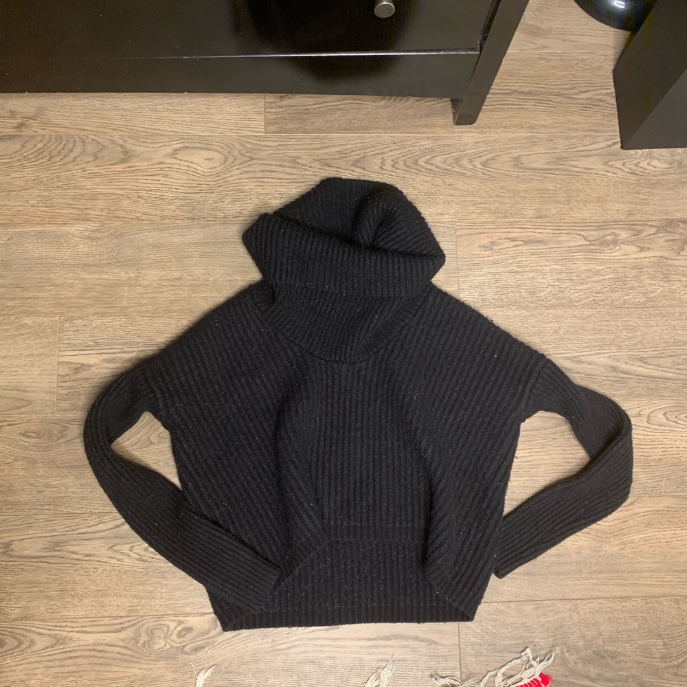 express crop top sweater